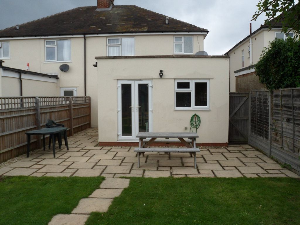 5 bed end terrace house to rent in Kenilworth Avenue, Cowley, Oxford