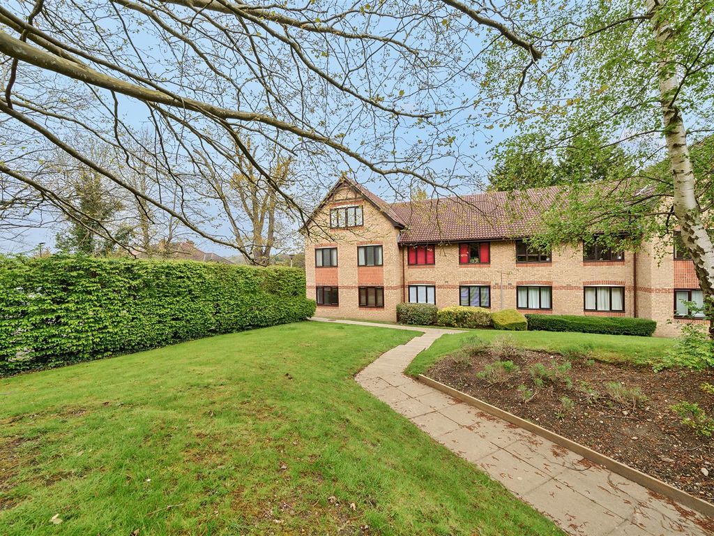 1 bed flat for sale in Baydon Court, Durham Avenue, Bromley BR2 Zoopla