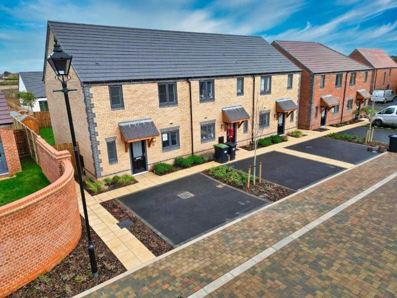 3 bed property for sale in Hayfield Lakes, Clay Close, Clophill, Bedford MK45, £166,000 Zoopla