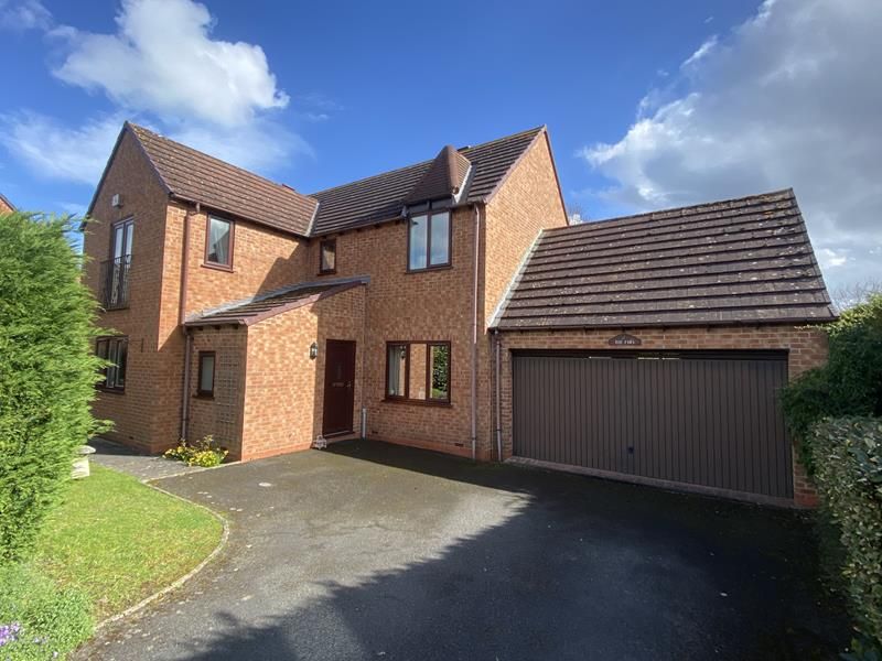 4 bed detached house for sale in The Firs, Pear Tree Drive, Leigh Sinton, Malvern