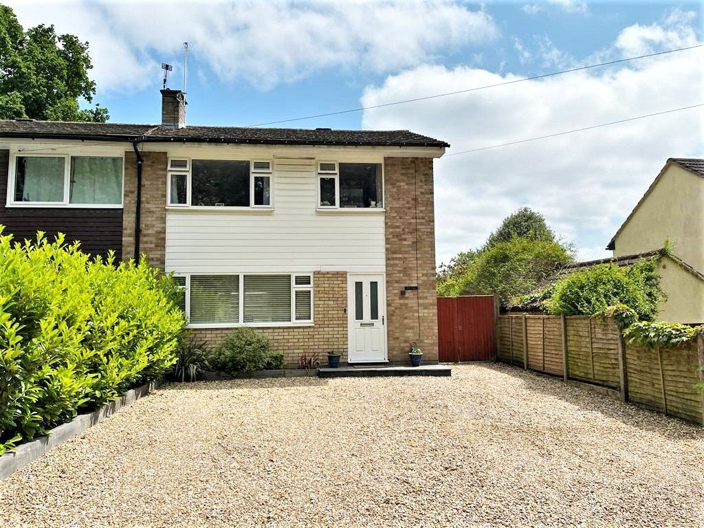3 bed semidetached house for sale in Nightingale Road, Ash, Surrey