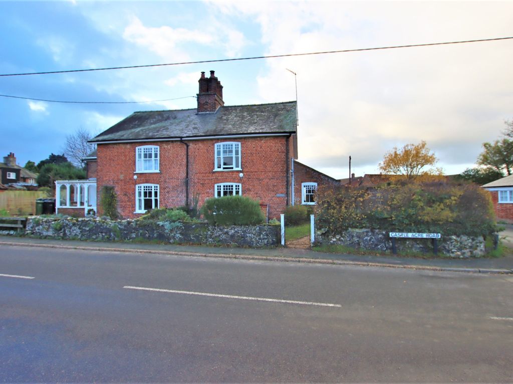 2 bed cottage for sale in Castle Acre Road, Great Massingham, King's