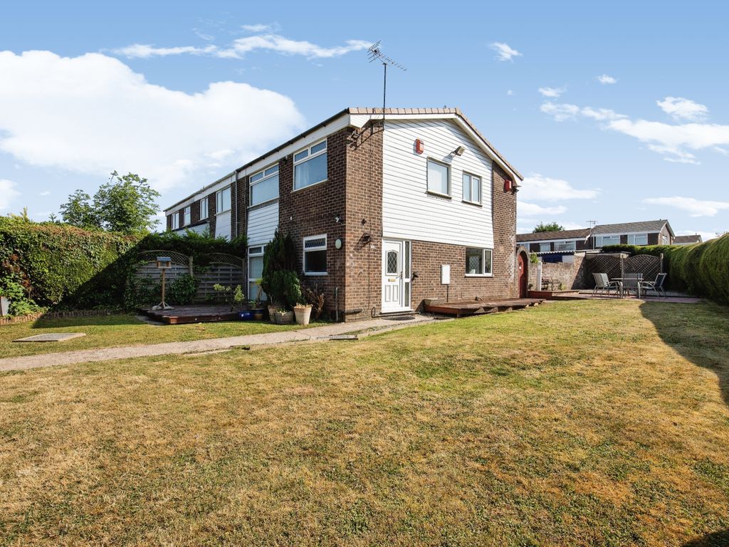 4 bed end terrace house for sale in Glenwood, Cardiff CF23 Zoopla