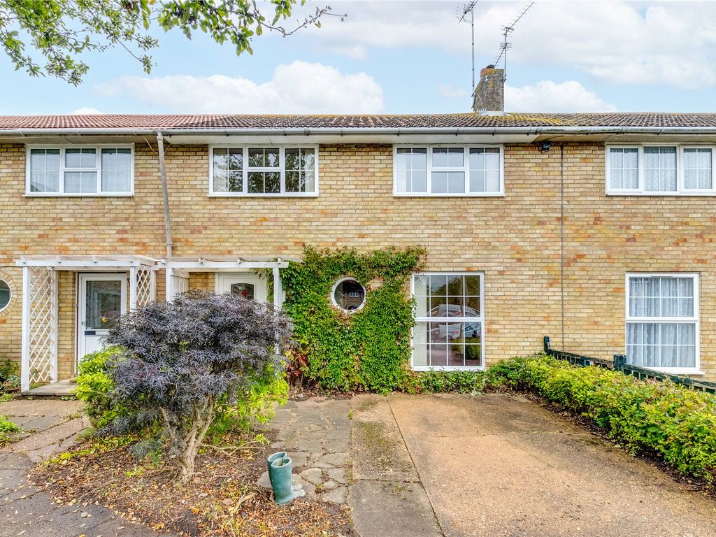 3 bed terraced house for sale in East Mead, Welwyn Garden City