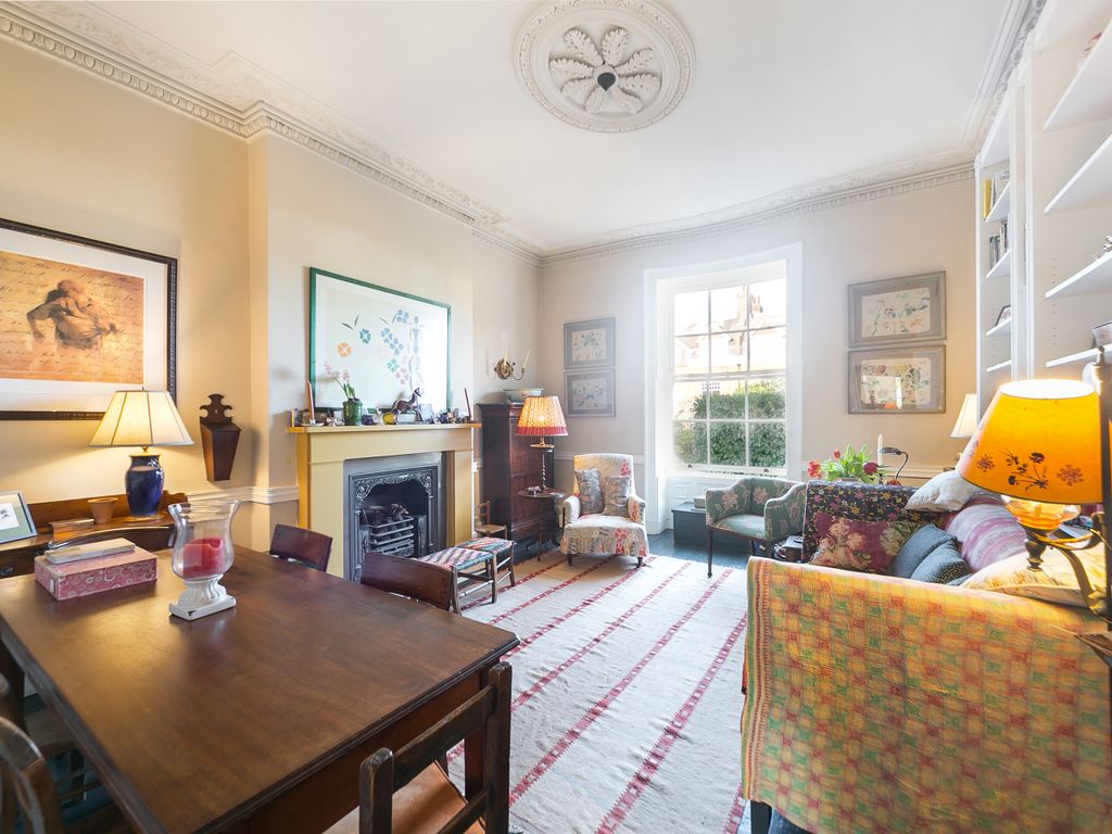2 bed flat for sale in Melrose Road, London SW18, £565,000 Zoopla