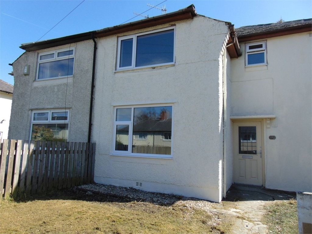 3 bed semidetached house for sale in Rossetti Avenue, Burnley