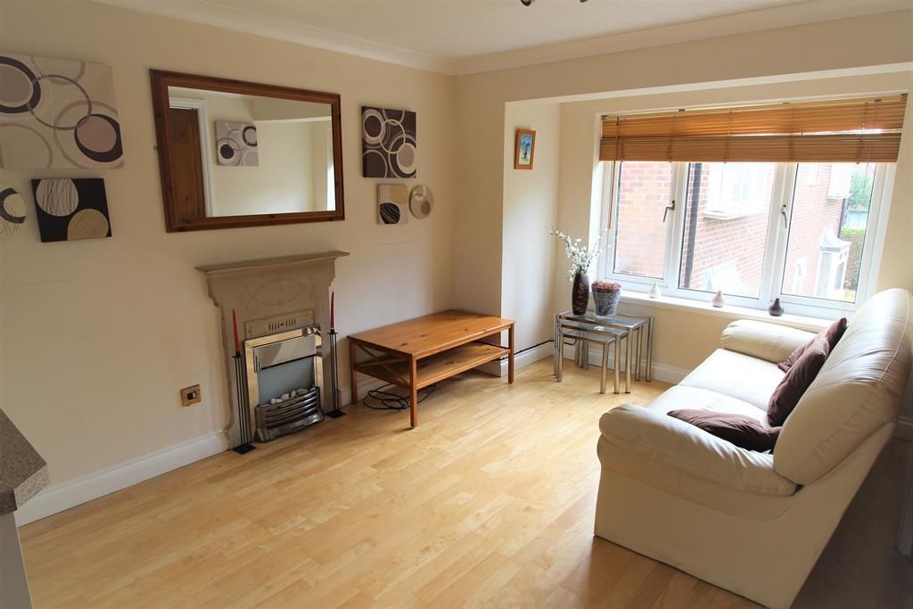 1 bed flat for sale in The Chase, Boroughbridge, York YO51 Zoopla