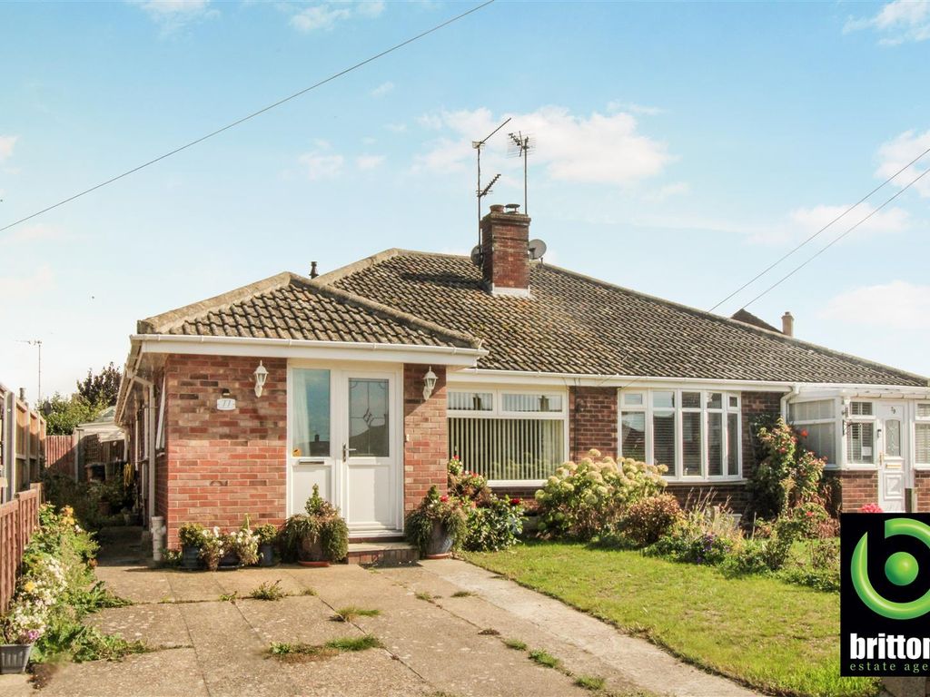 2 bed semidetached bungalow for sale in Waveney Road, Hunstanton PE36 Zoopla
