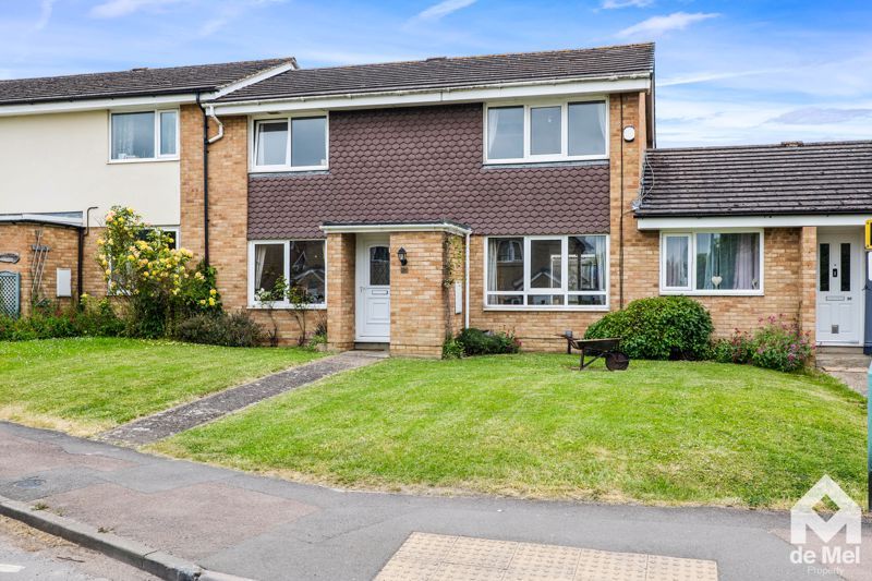 4 bed terraced house for sale in Gotherington Lane, Cleeve