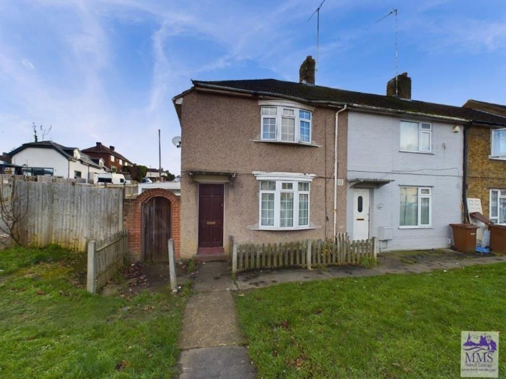 2 bed end terrace house for sale in Darnley Road, Strood, Rochester ME2, £250,000 Zoopla