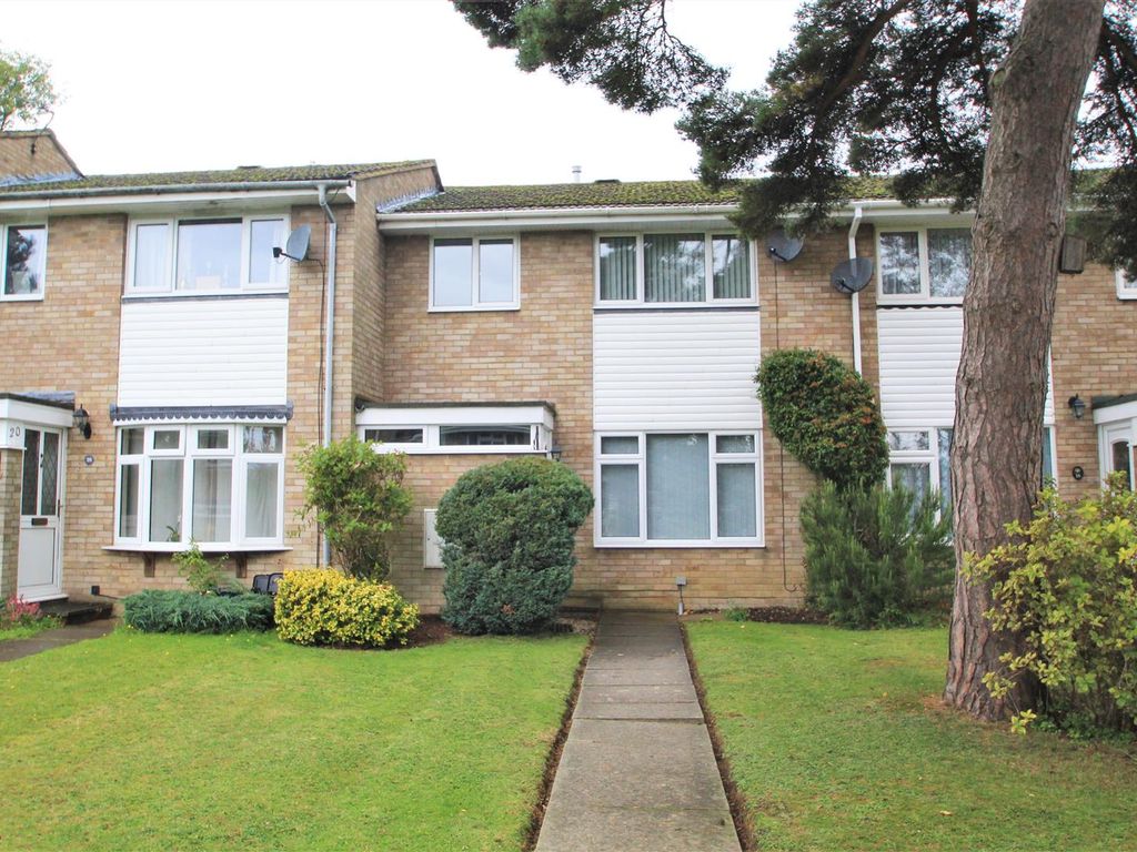 3 bed terraced house for sale in Campbells Ride, Holmer Green, High