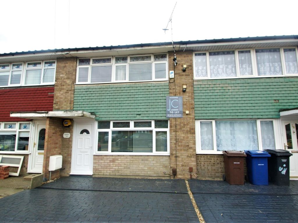 3 bed terraced house to rent in Portsea Road, Tilbury RM18 Zoopla
