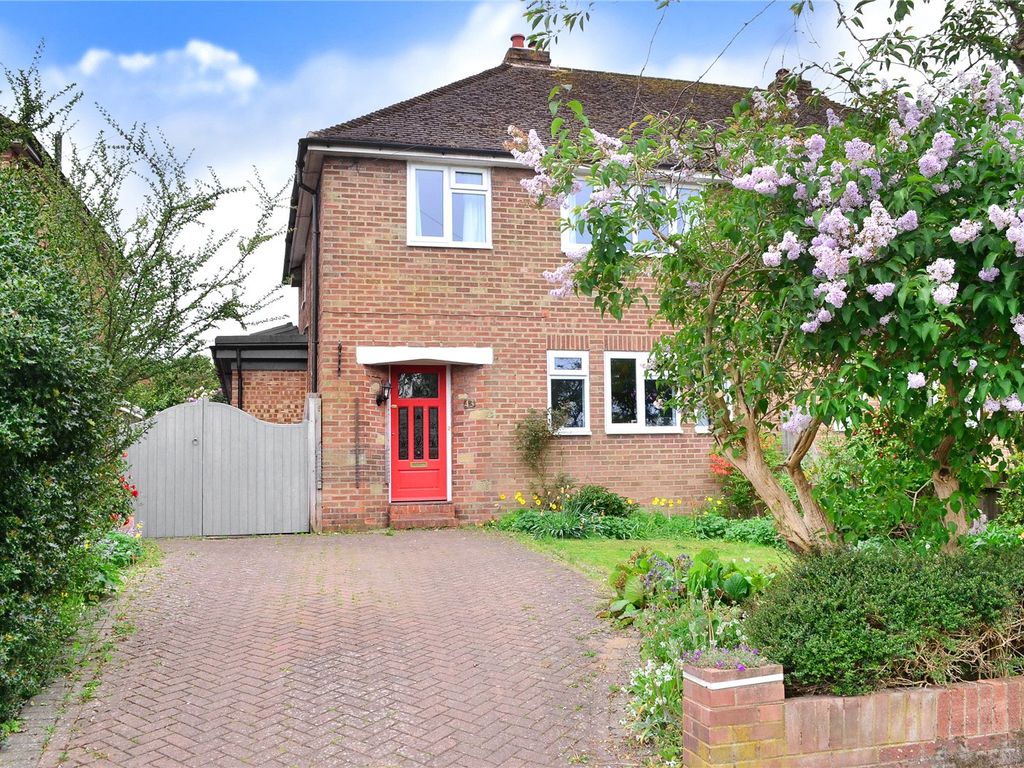 3 bed semidetached house for sale in East Grinstead, West Sussex RH19 Zoopla