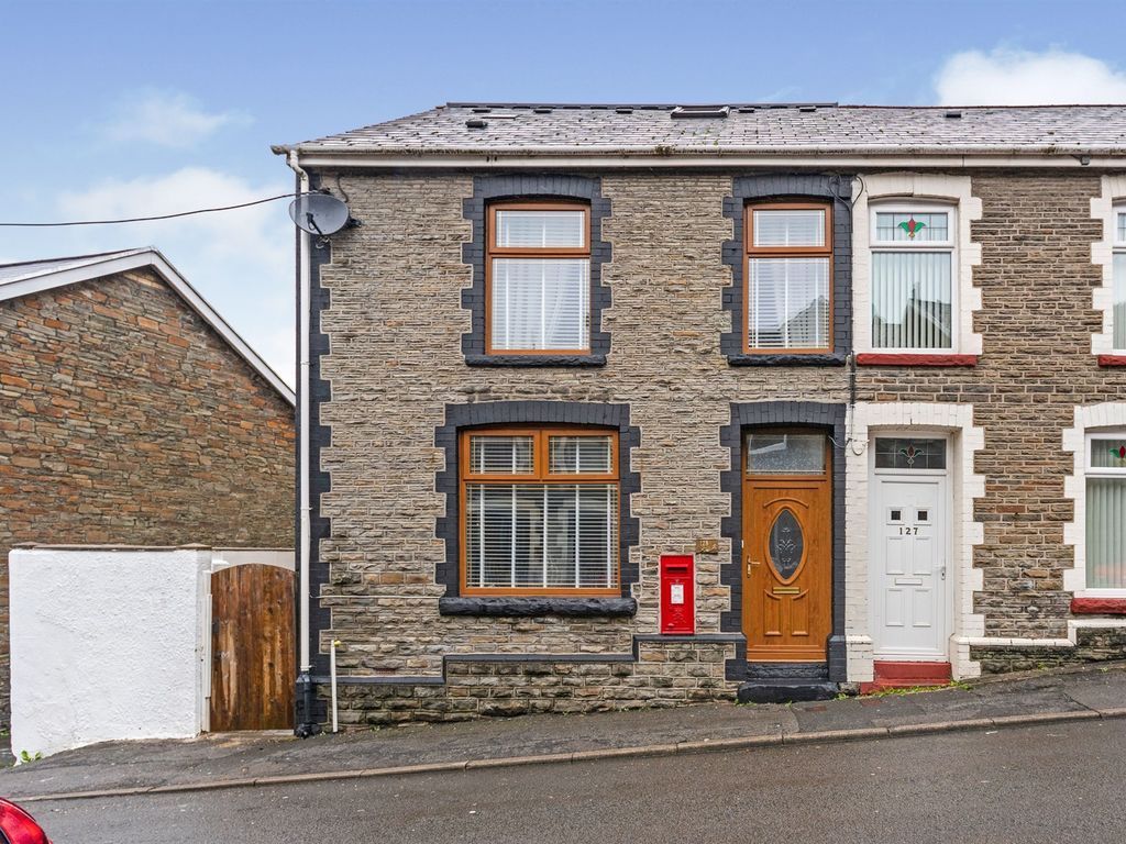 5 bed end terrace house for sale in Margam Street, Cymmer, Port Talbot