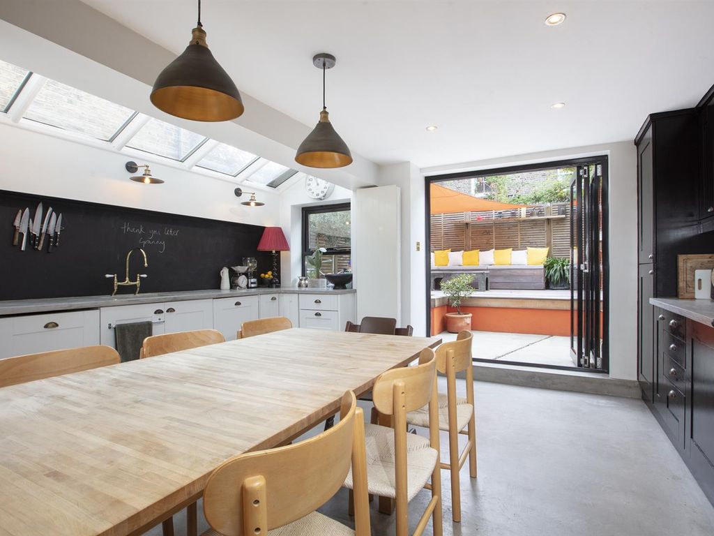 Linnell Road Camberwell SE5  