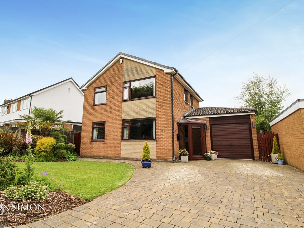 3 bed detached house for sale in Springwater Avenue, Brook