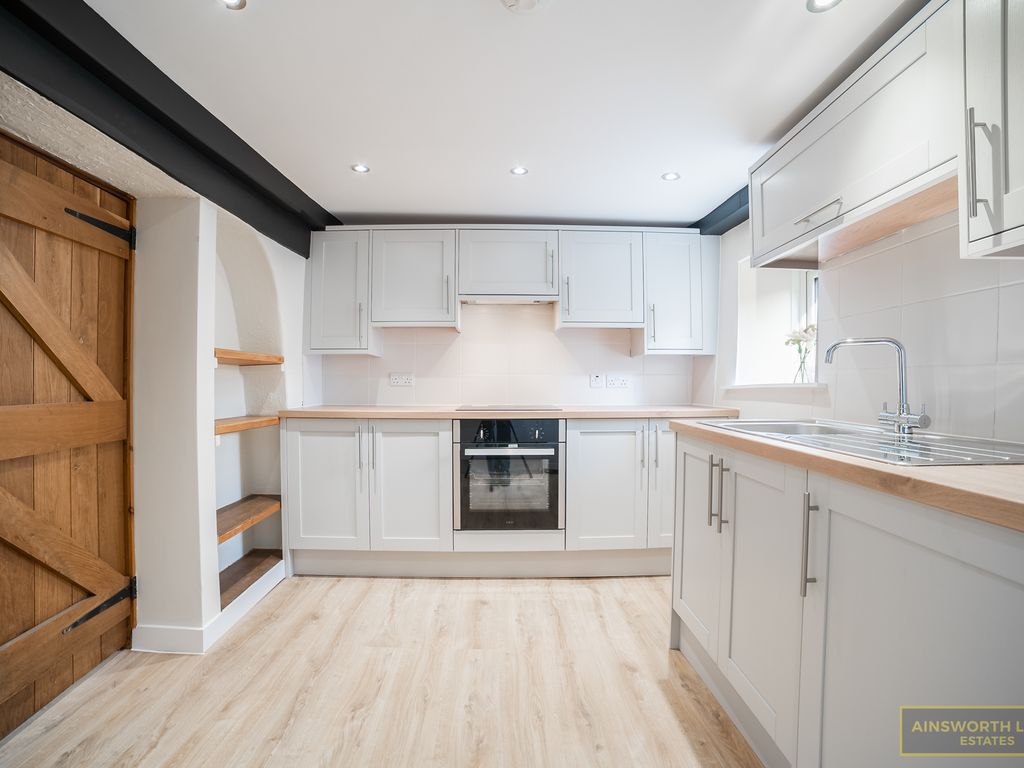 2 bed cottage for sale in Blacksnape Road, Hoddlesden, Darwen BB3 Zoopla