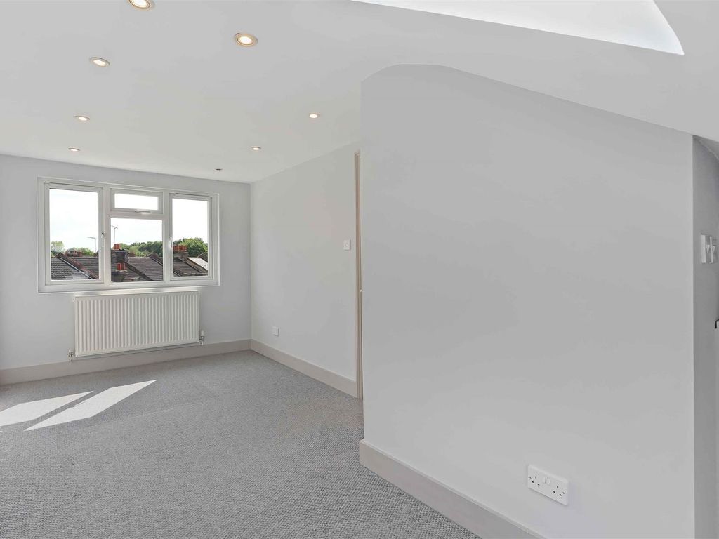 2 bed to rent in Stayton Road, Sutton SM1, £1,500 pcm Zoopla