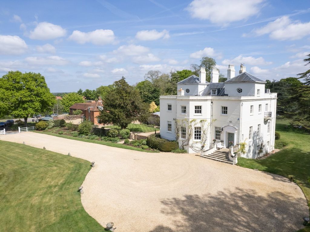 7 bed country house for sale in Odiham Road, Winchfield, Hook