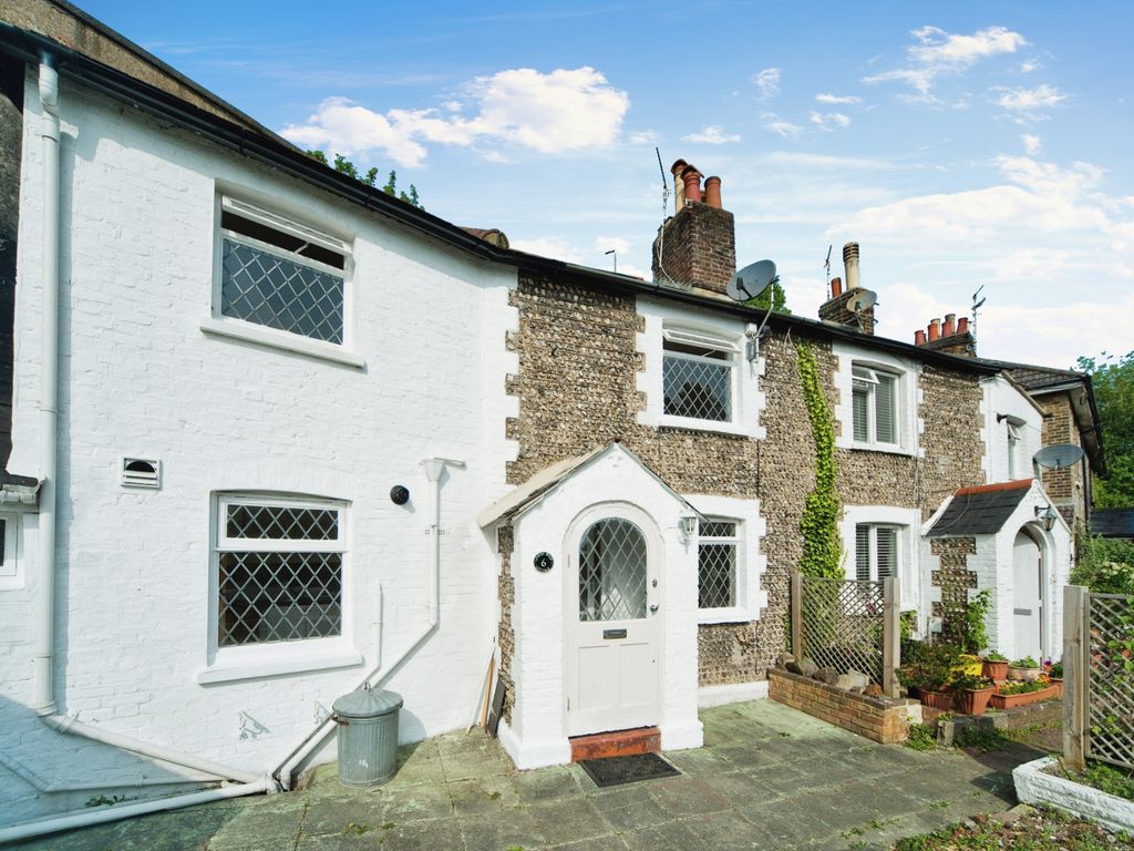 2 bed end terrace house for sale in Lovers Walk Cottages, Brighton, East Sussex BN1 Zoopla