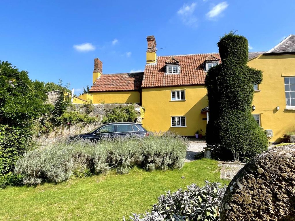 3 bed property to rent in Kington House, Kington, Nr Thornbury BS35