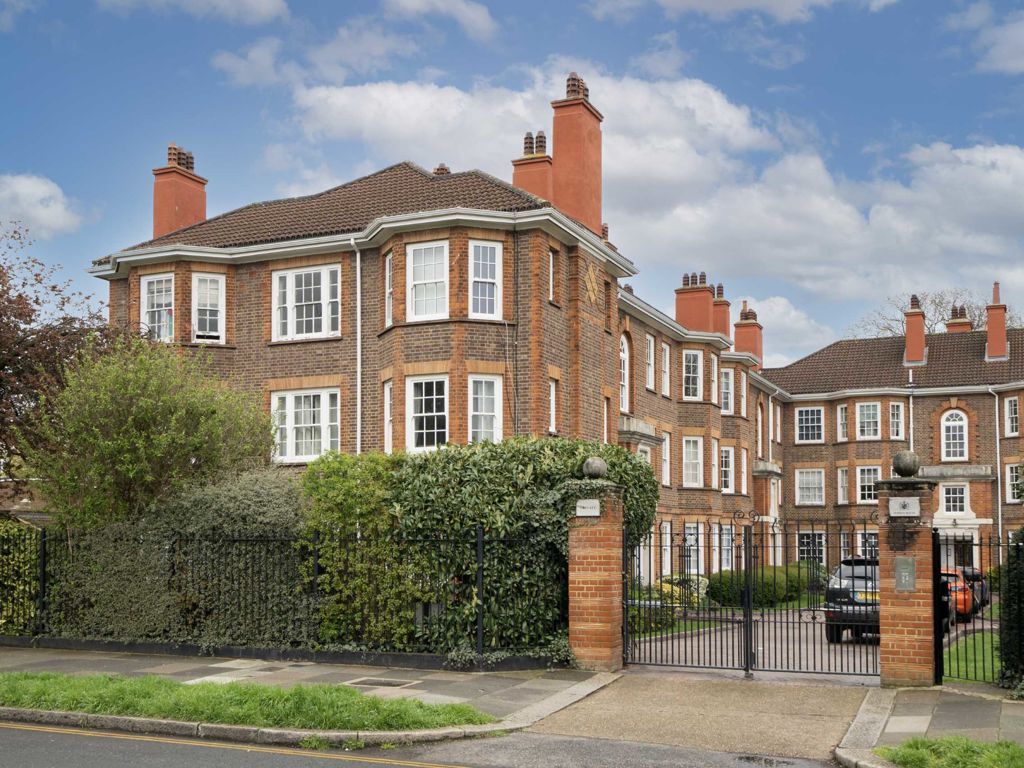 2 bed flat for sale in Bromyard Avenue, London W3 Zoopla