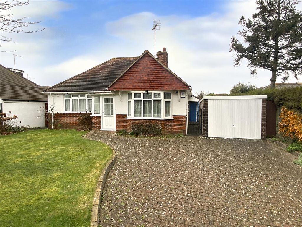 3 bed detached bungalow for sale in North Lane, East Preston