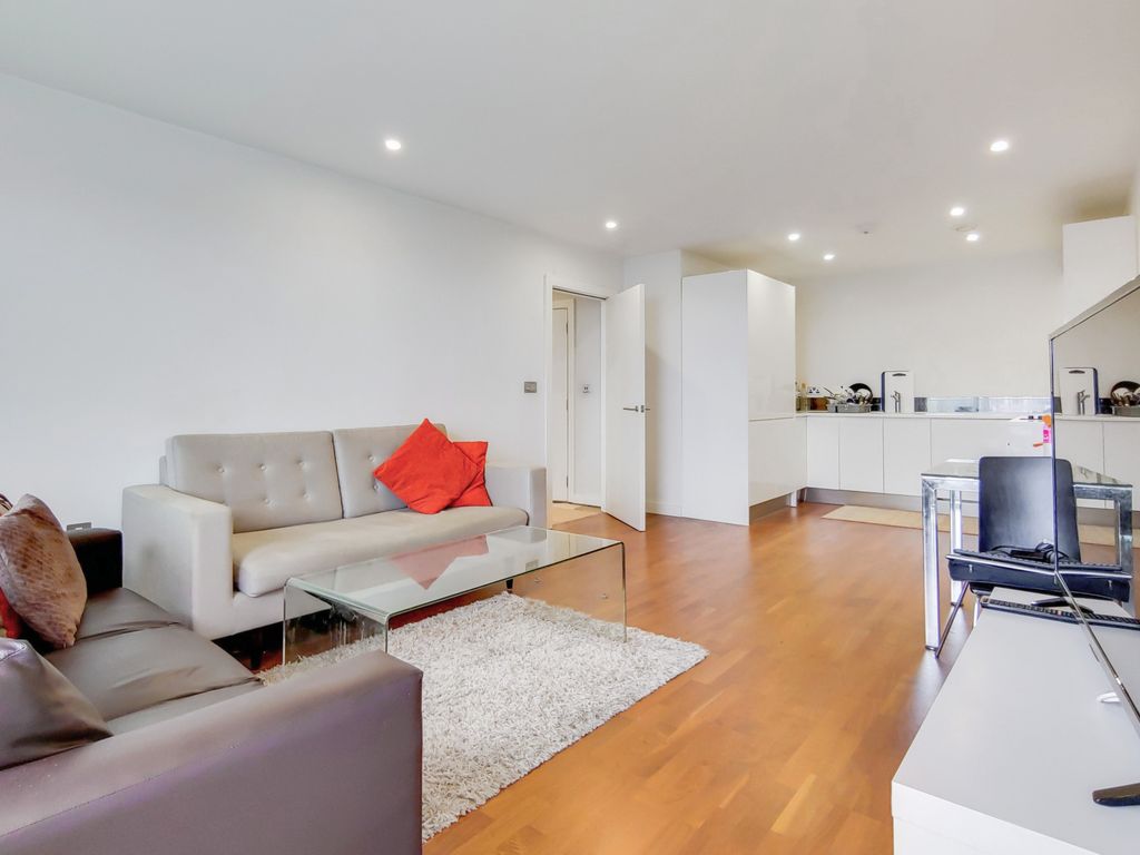 2 bed flat to rent in Cornmill House, 4 Wharf Street, London SE8 Zoopla