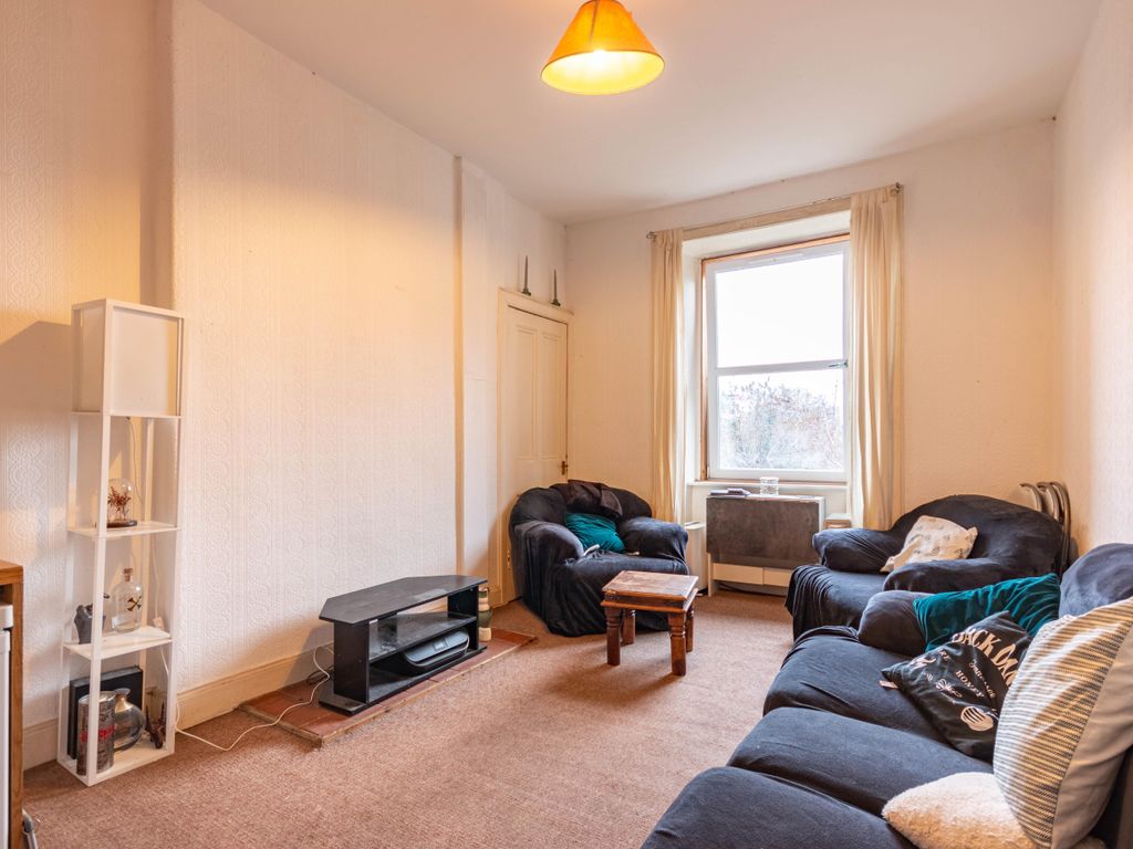 1 bed flat to rent in St Peters Place, Edinburgh EH3, £950 pcm Zoopla