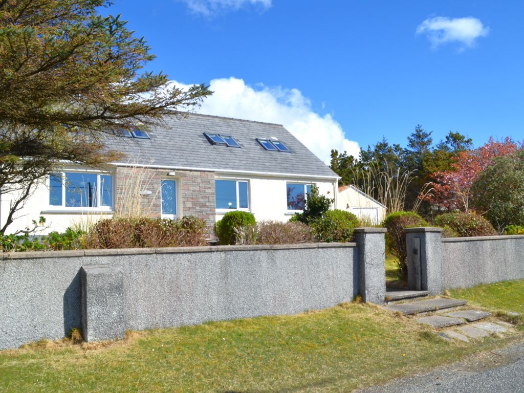 4 bed detached house for sale in Coll, Isle Of Lewis HS2, £275,000 Zoopla