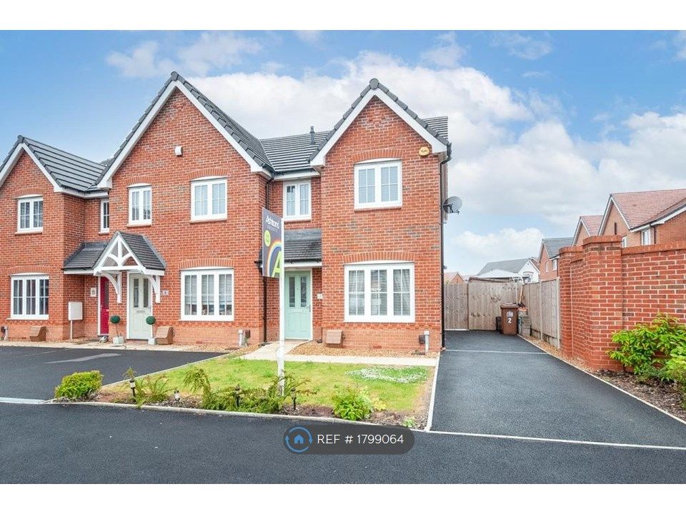 3 bed semidetached house to rent in Otley Close, NewtonLeWillows