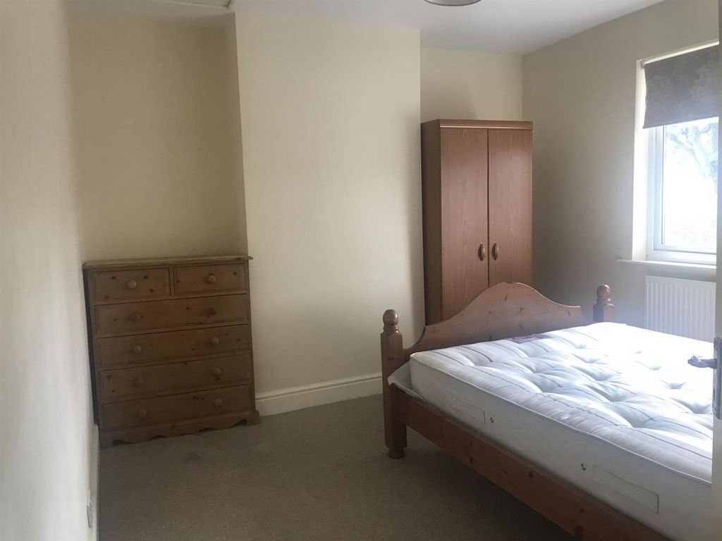 Room to rent in Tunnel Avenue, London SE10 Zoopla