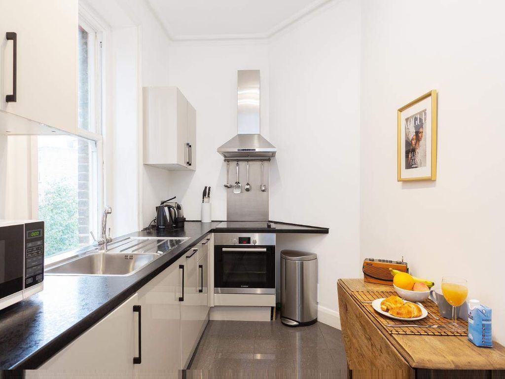 Cromwell Crescent London SW5