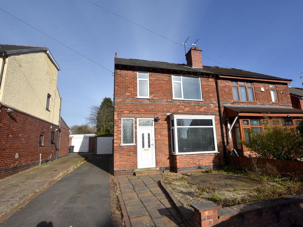 3 bed semidetached house for sale in Colwyn Avenue, New Normanton