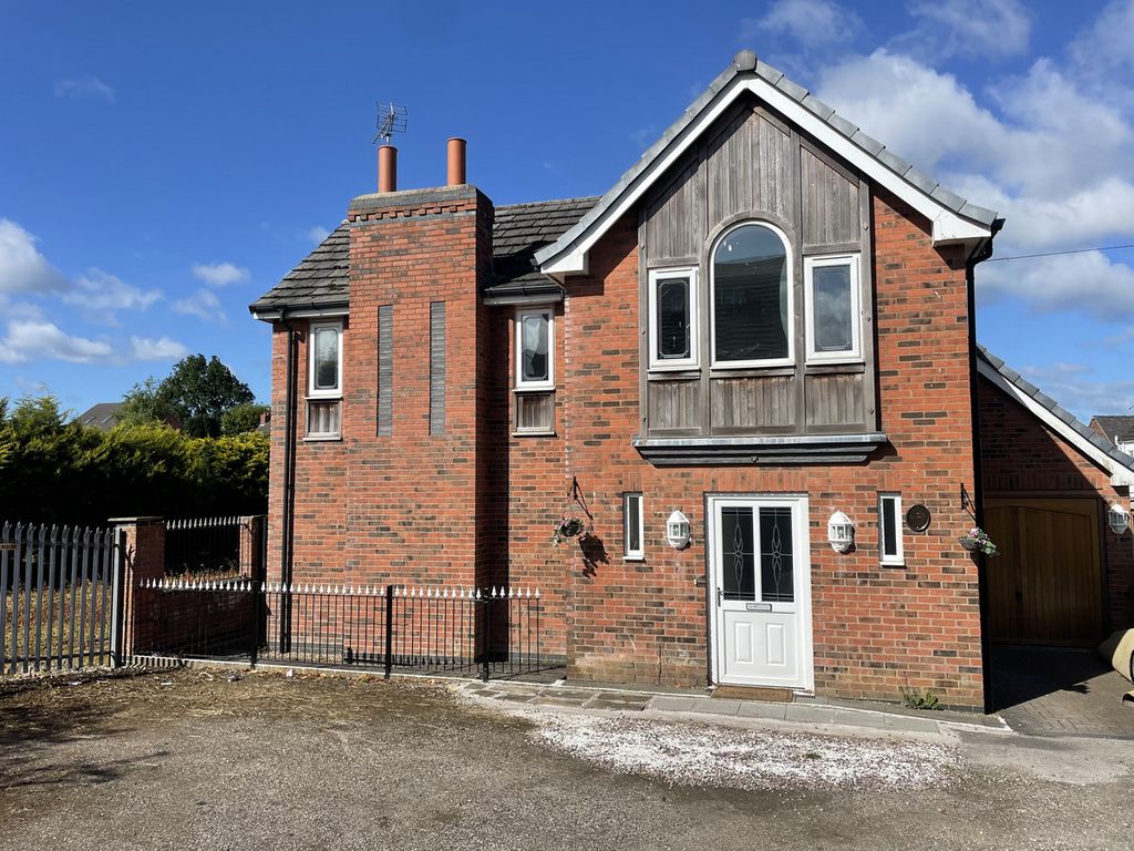 4 bed detached house to rent in Annesley Lane, Selston NG16, £1,300 pcm