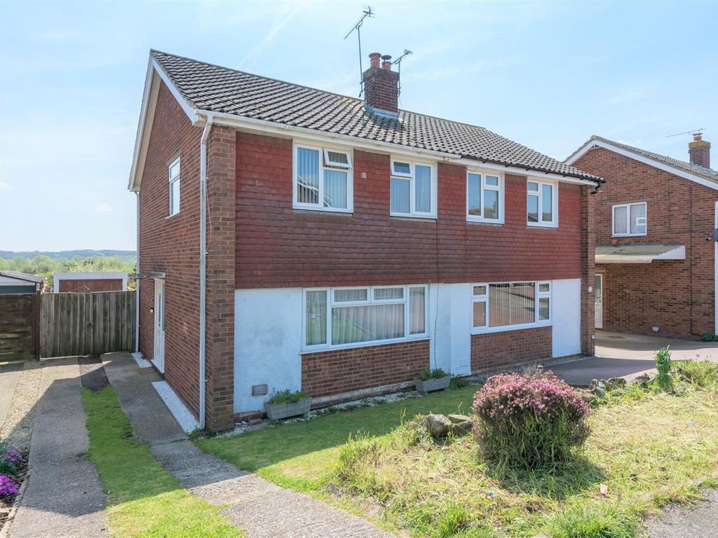 3 bed semidetached house for sale in Cedar Road, Sturry, Canterbury CT2 Zoopla