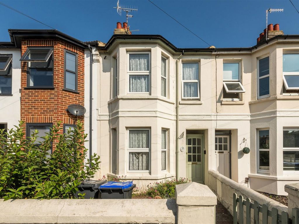 3 bed terraced house for sale in Kingsland Road, Broadwater, Worthing