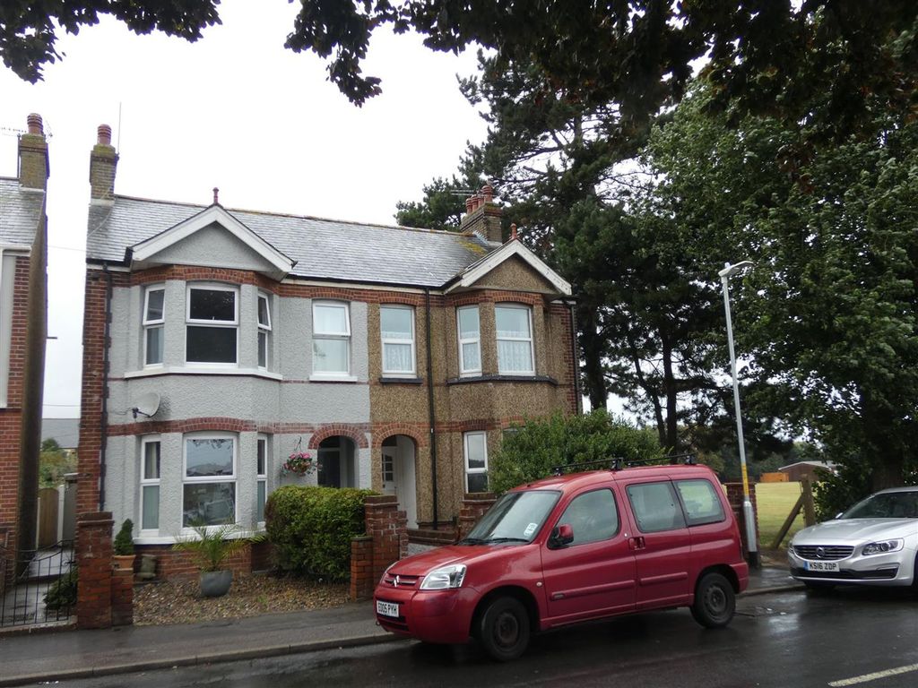 1 bed flat to rent in Minster Road, WestgateOnSea CT8, £800 pcm Zoopla
