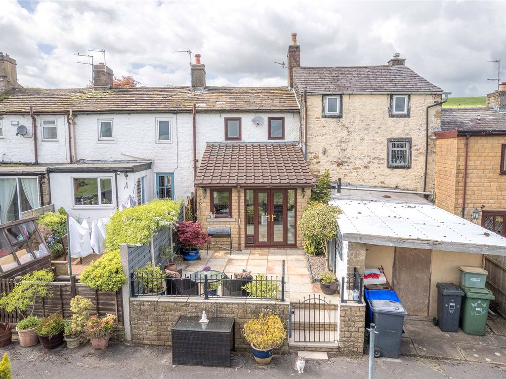 2 bed terraced house for sale in Wheatley Lane Road, Fence, Burnley