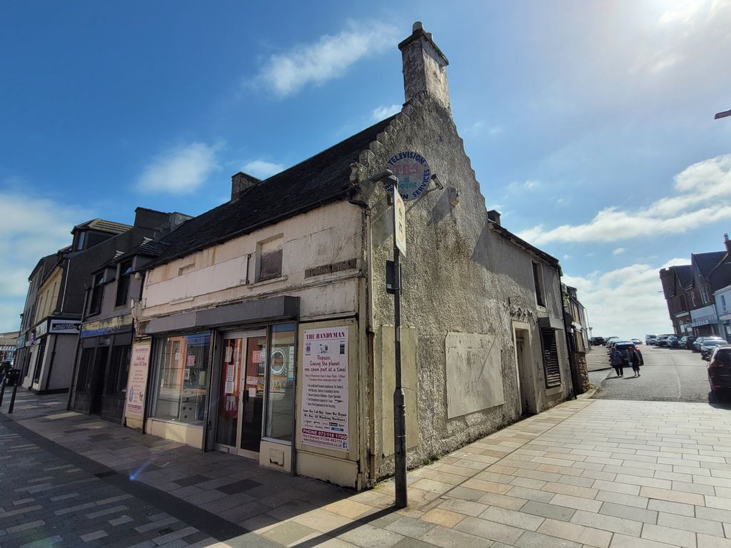 Retail premises to let in Countess Street, Saltcoats KA21, £7,200 pa