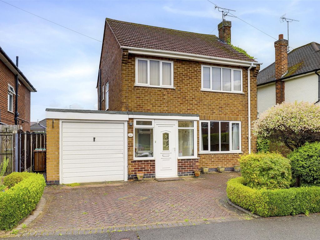 3 bed detached house for sale in Mapledene Crescent, Wollaton