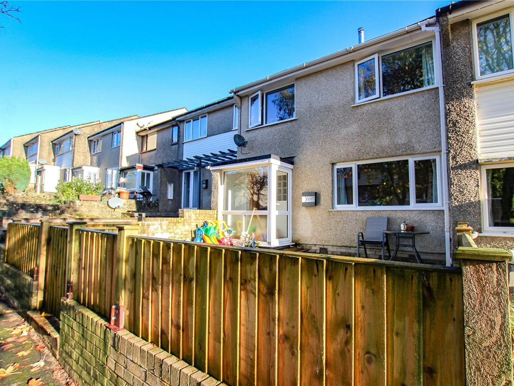 3 bed terraced house to rent in 90 Hall Park, Burneside, Kendal