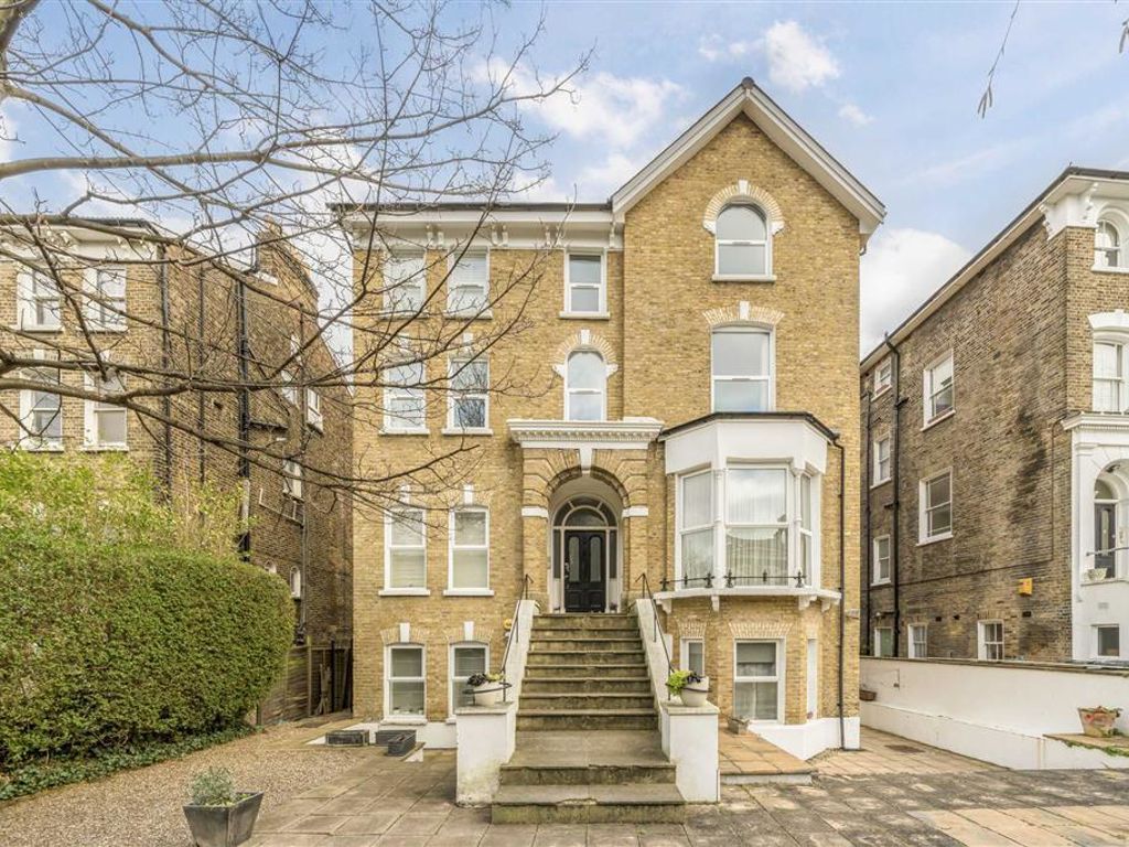 2 bed flat to rent in Manor Park, London SE13, £1,850 pcm Zoopla