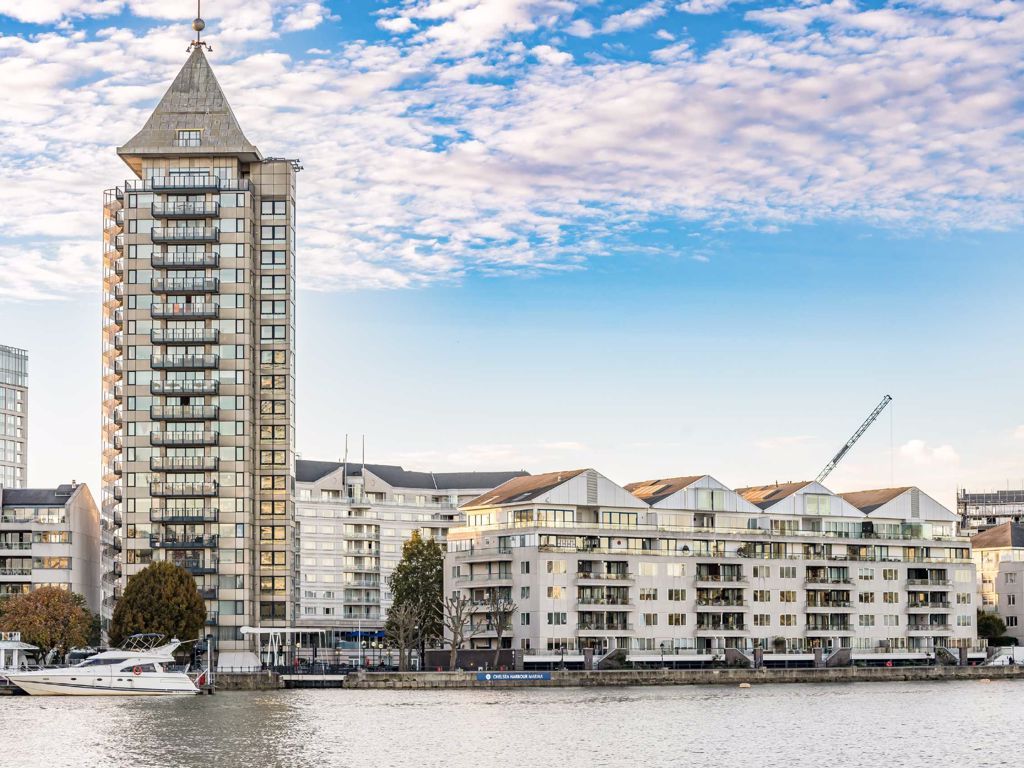 3 bed flat to rent in The Belvedere, Chelsea Harbour, London SW10 Zoopla