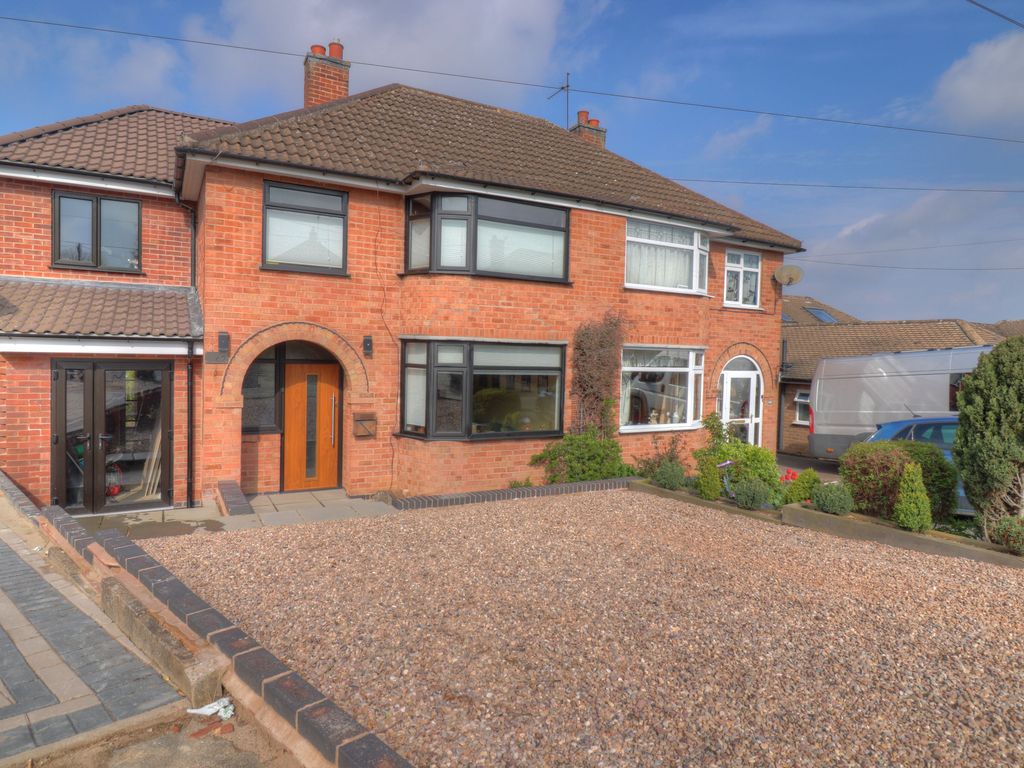 4 bed semidetached house for sale in Sedgefield Drive, Thurnby