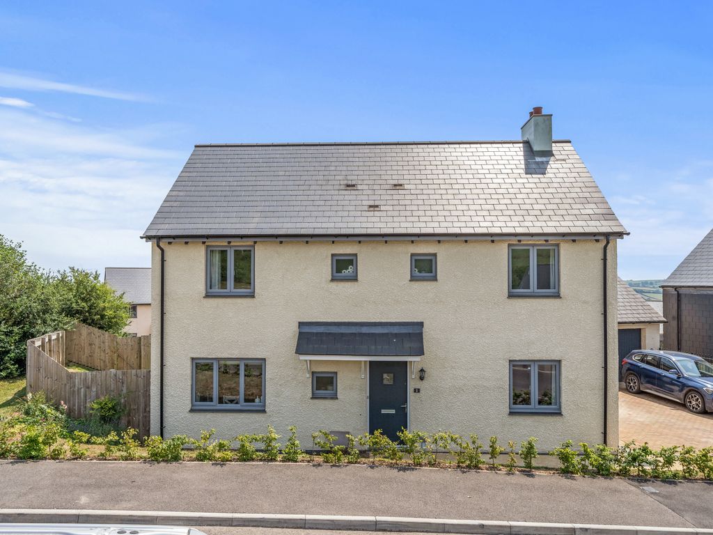 4 bed detached house for sale in French Furze Road, Blackawton, Totnes