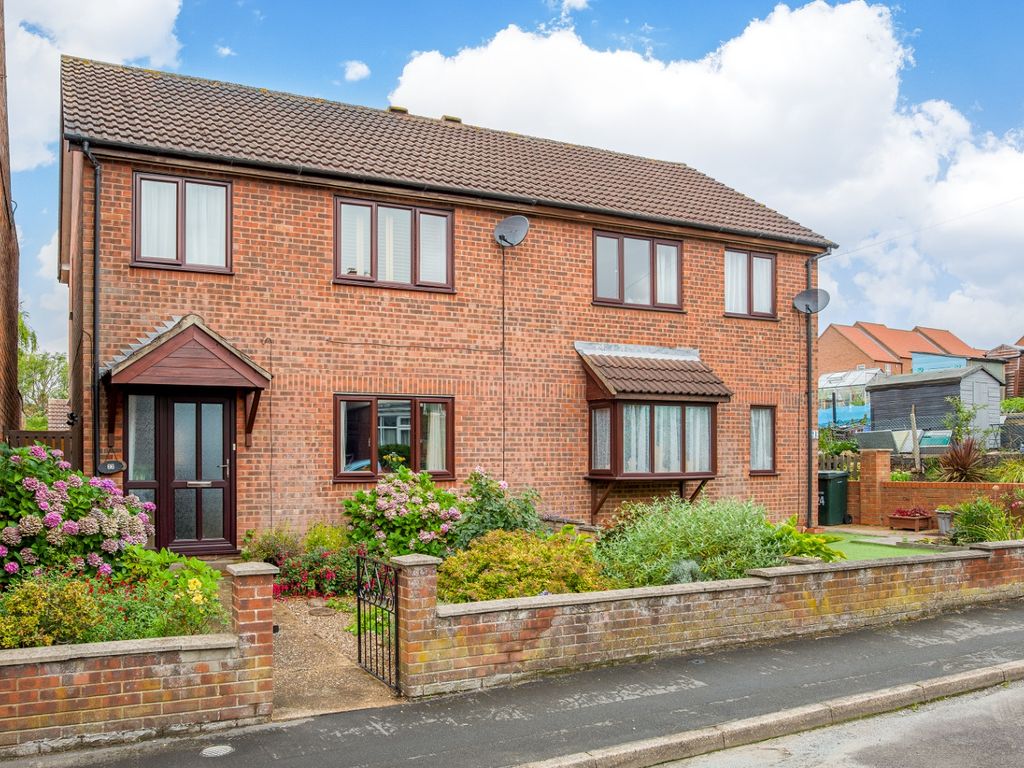 3 bed semidetached house for sale in 22 Wellington Street, Louth, Lincs LN11 Zoopla