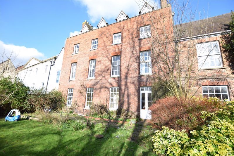 6 bed terraced house to rent in Millers Green, Gloucester GL1 Zoopla