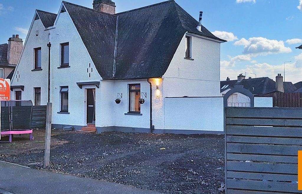 3 bed semidetached house for sale in Scoonie Terrace, Leven KY8, £