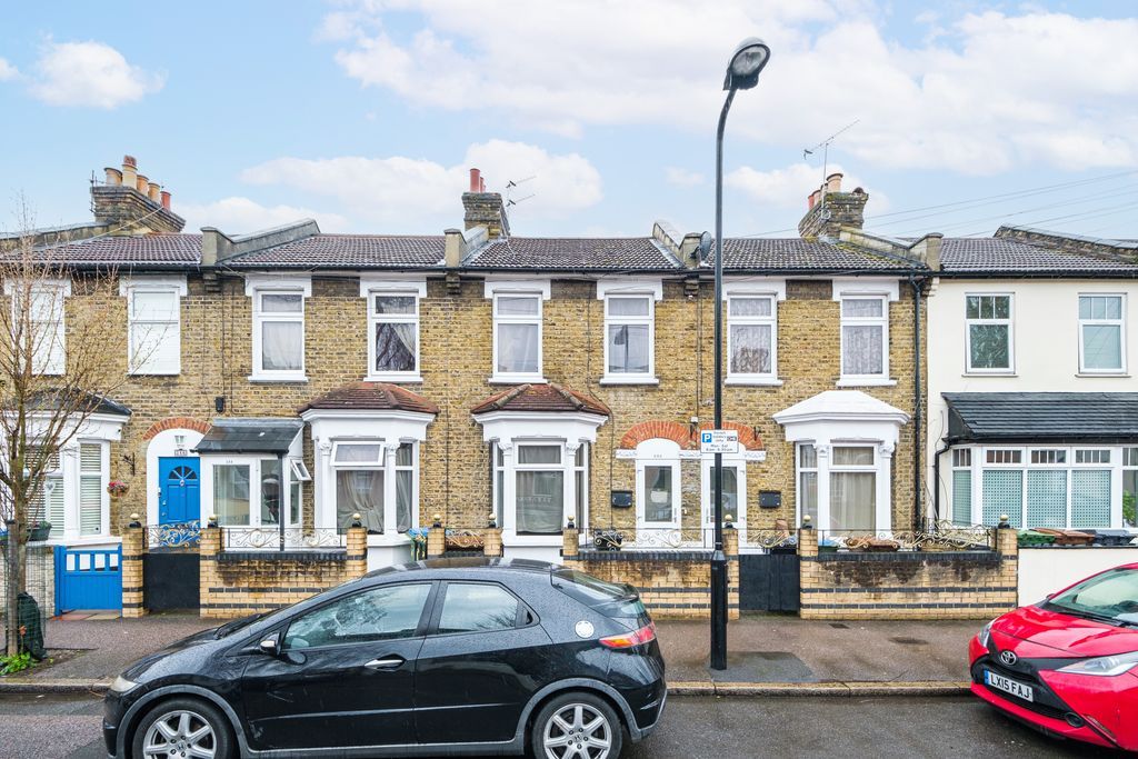 2 bed terraced house for sale in Odessa Road, London E7 Zoopla